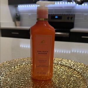 White Barn Peach Blossom Pink Gel Hand Soap